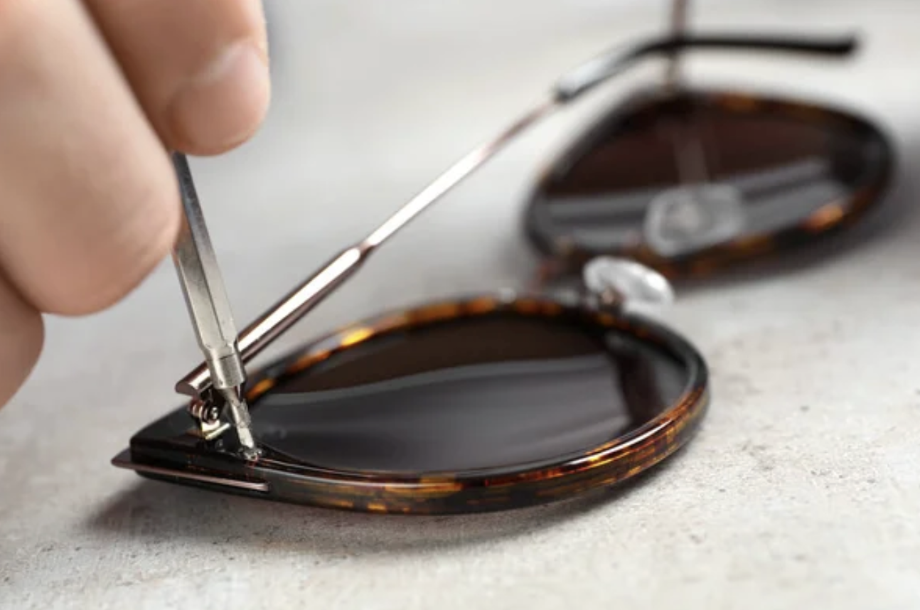 A Guide To Choosing And Replacing Sunglasses Lenses Onya MagazineOnya